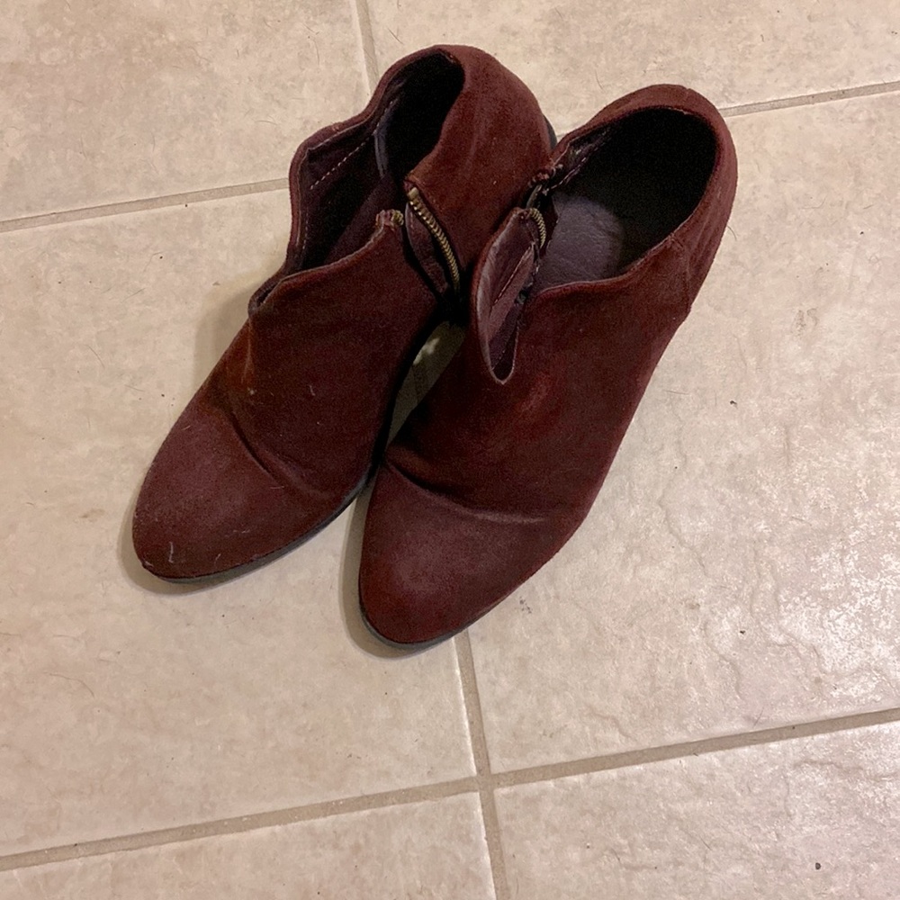 Burgundy zip up ankle boots